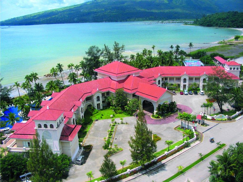 Club Morocco Beach Resort And Country Club Subic Exterior foto